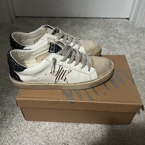 MI.IM Gaby Rubber Sole Lace-Up Sneakers Women's Size 8.5 White/black